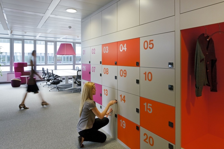 葛蘭素史克現代時尚辦公室設計