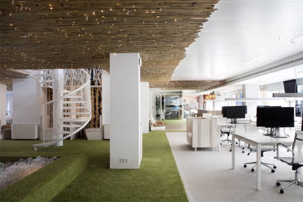 上海辦公室裝修離不開(kāi)花卉